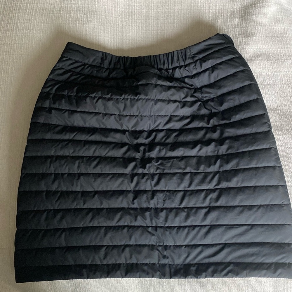 Jack Wolfskin quilted skirt S NWT